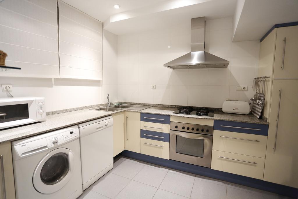 Apartamentos Alquihouse Vilafortuny Камбрильс Номер фото